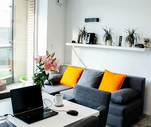 Modern Business Apartment Close To City Center Check In 24H
