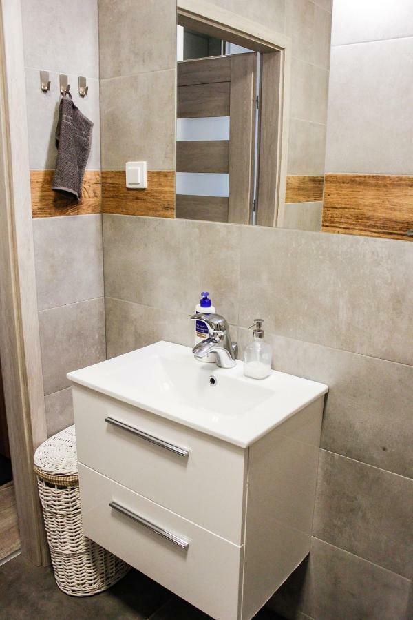 Modern Business Close To Center Check In 24h Apartment *