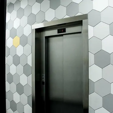 Modern Business Apartment Close To City Center Check In 24H Posen Exterior foto